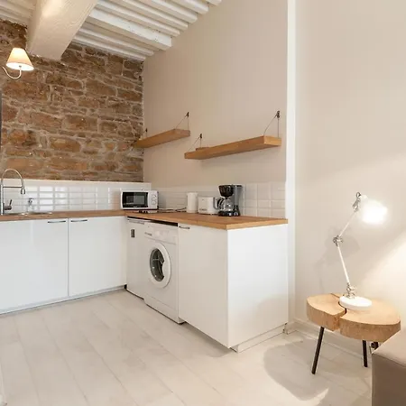 Guestready - Charmant Studio Proche Du Metro Lyon Exterior photo