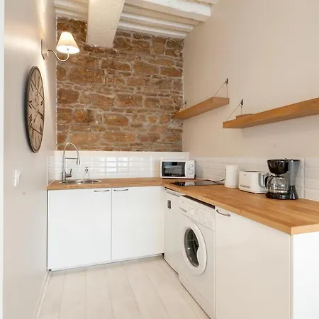 Guestready - Charmant Studio Proche Du Metro Lyon Exterior photo
